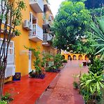 Happy Tours Apartments