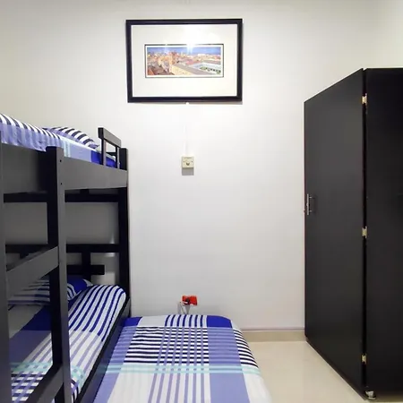 Happy Tours Apartment